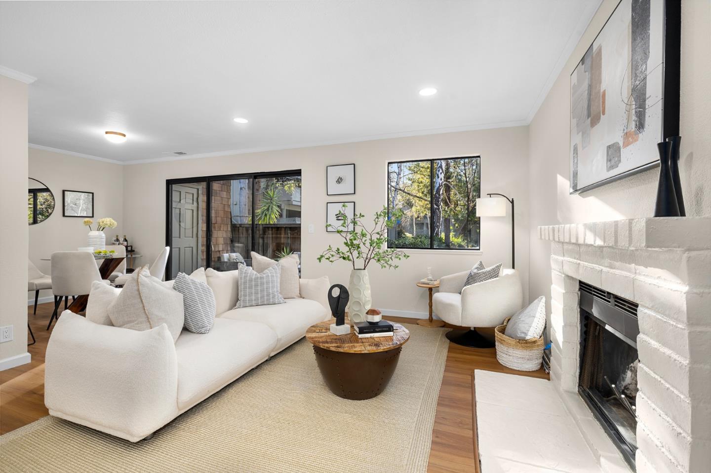 3407 La Terrace Circle