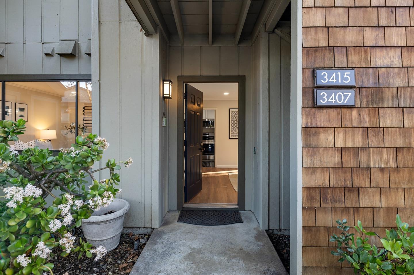 3407 La Terrace Circle