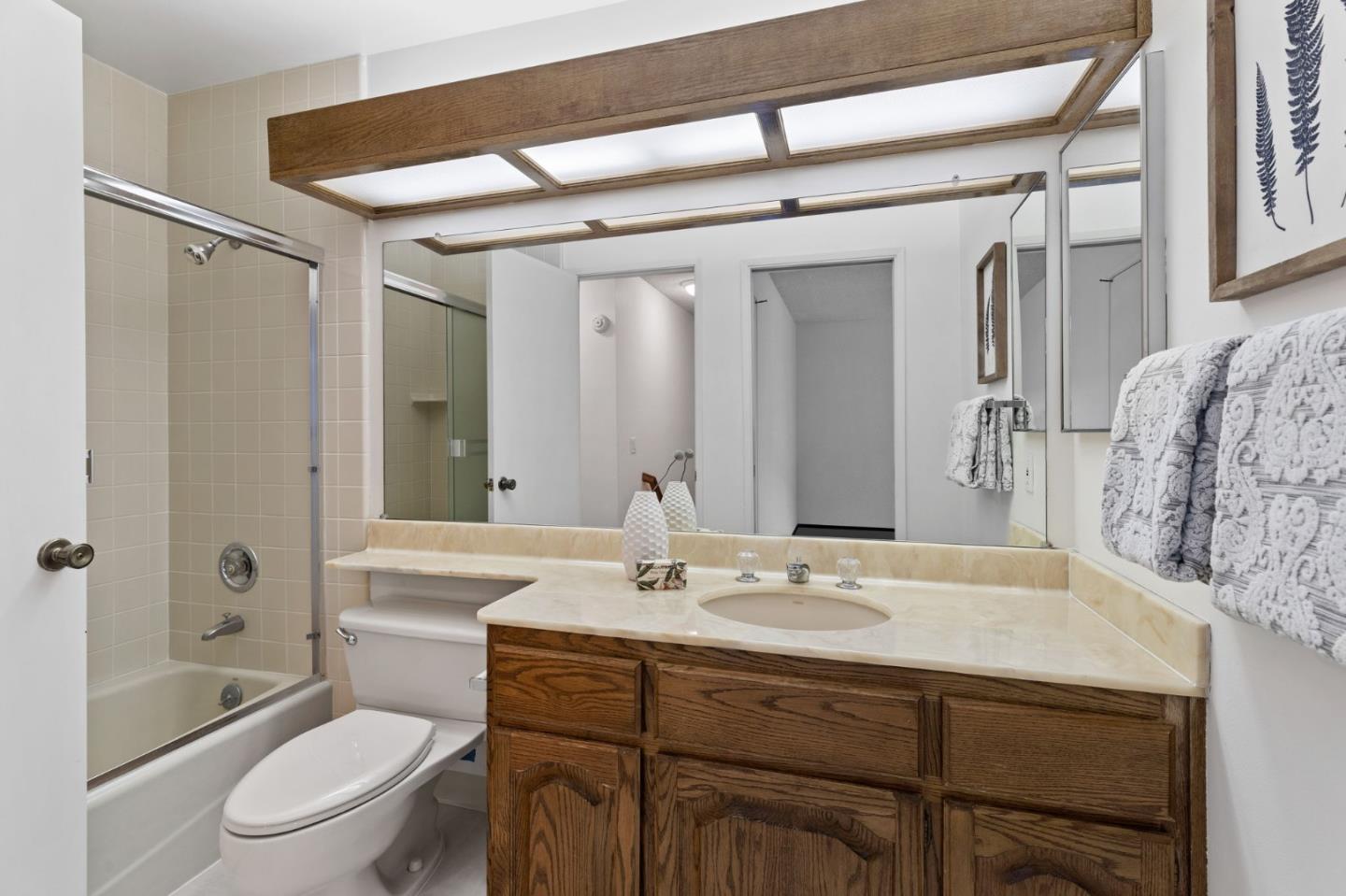 347 W Rincon Avenue Unit: D