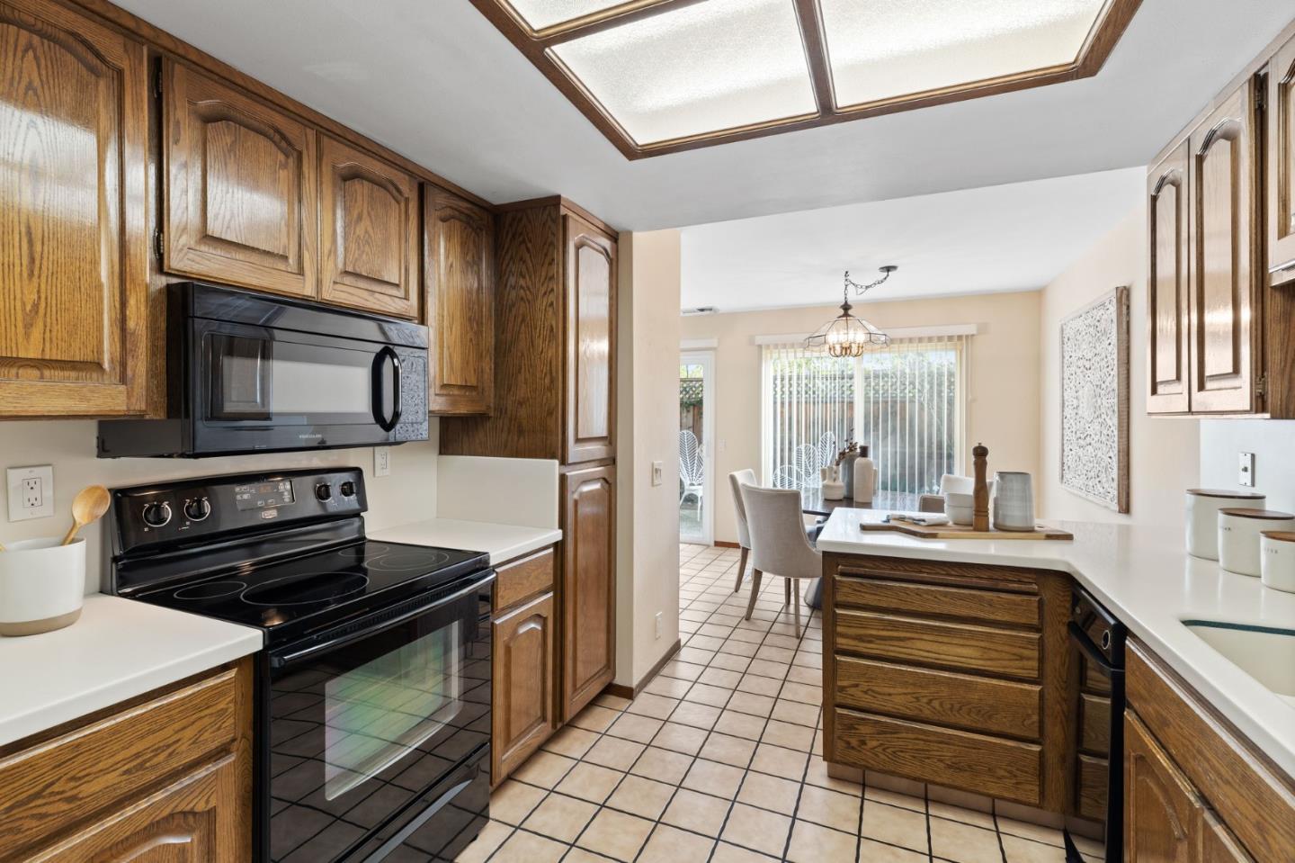 347 W Rincon Avenue Unit: D