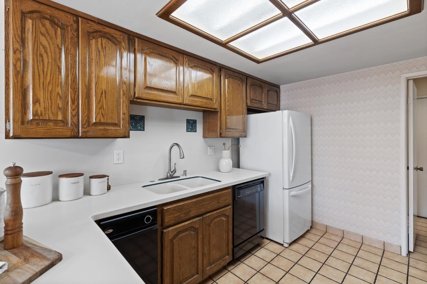 347 W Rincon Avenue Unit: D