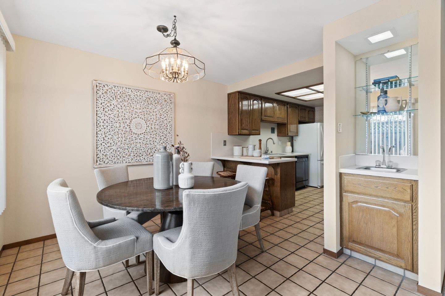 347 W Rincon Avenue Unit: D