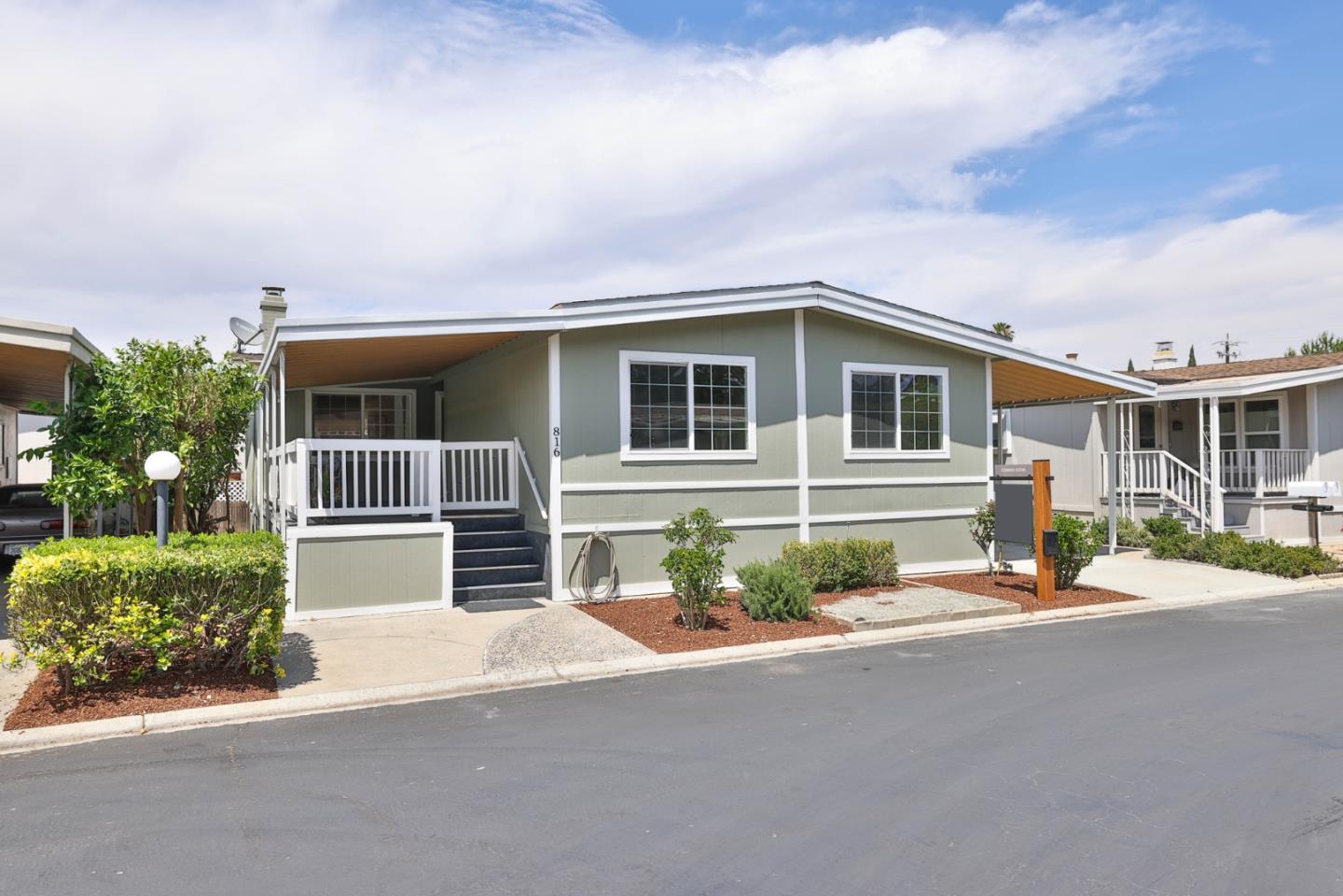 816 Villa Teresa WAY 816