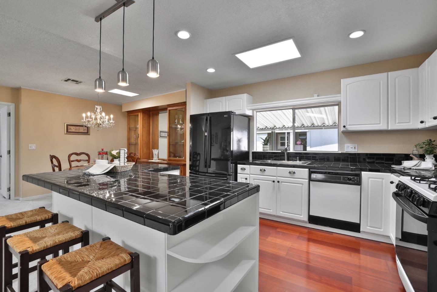 816 Villa Teresa WAY 816