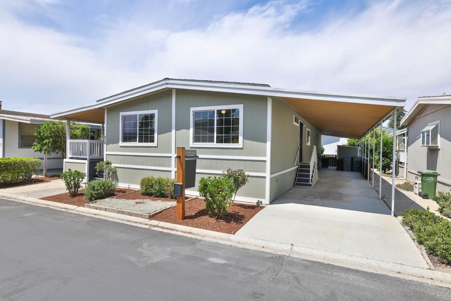 816 Villa Teresa WAY 816