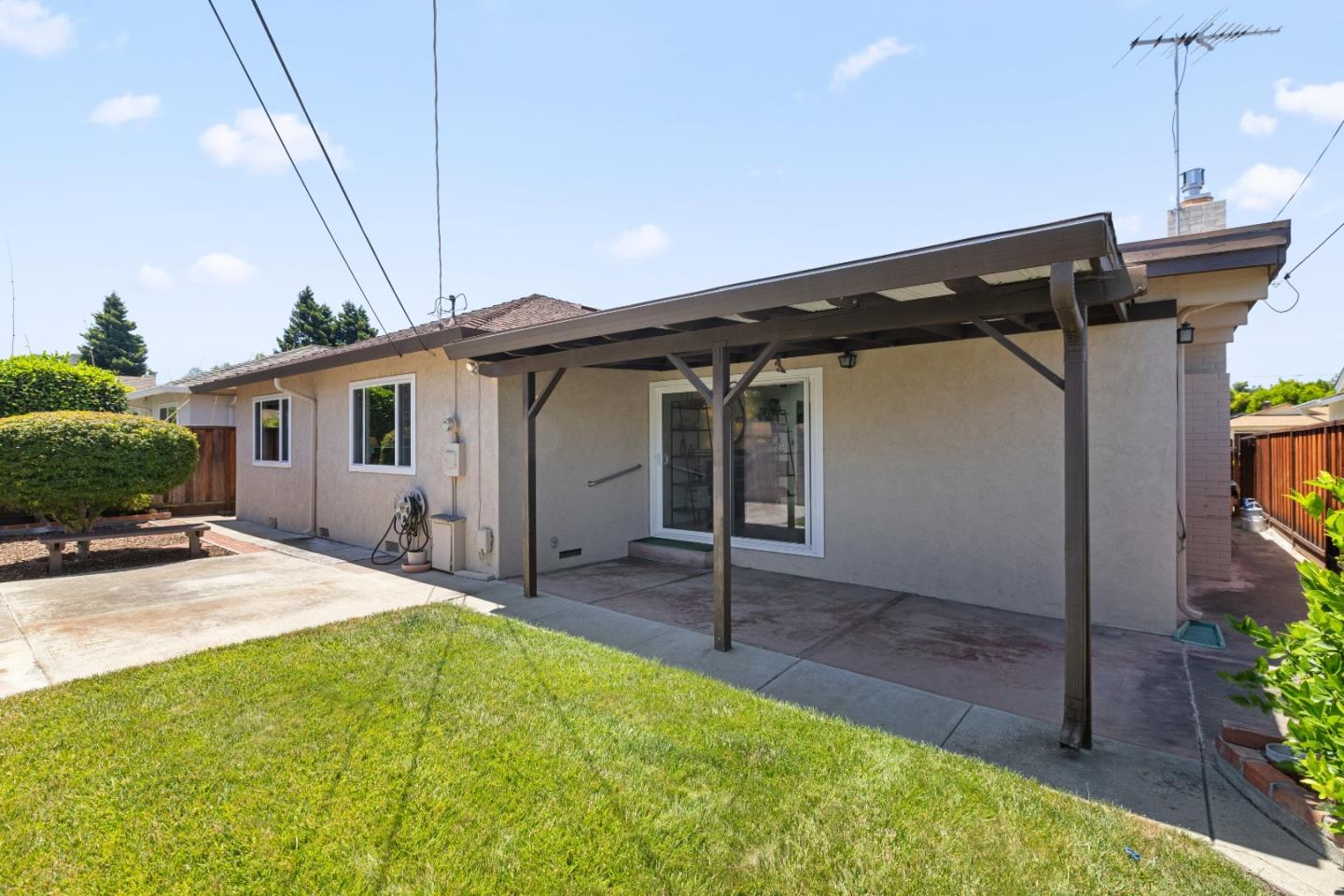 478 Peralta AVE