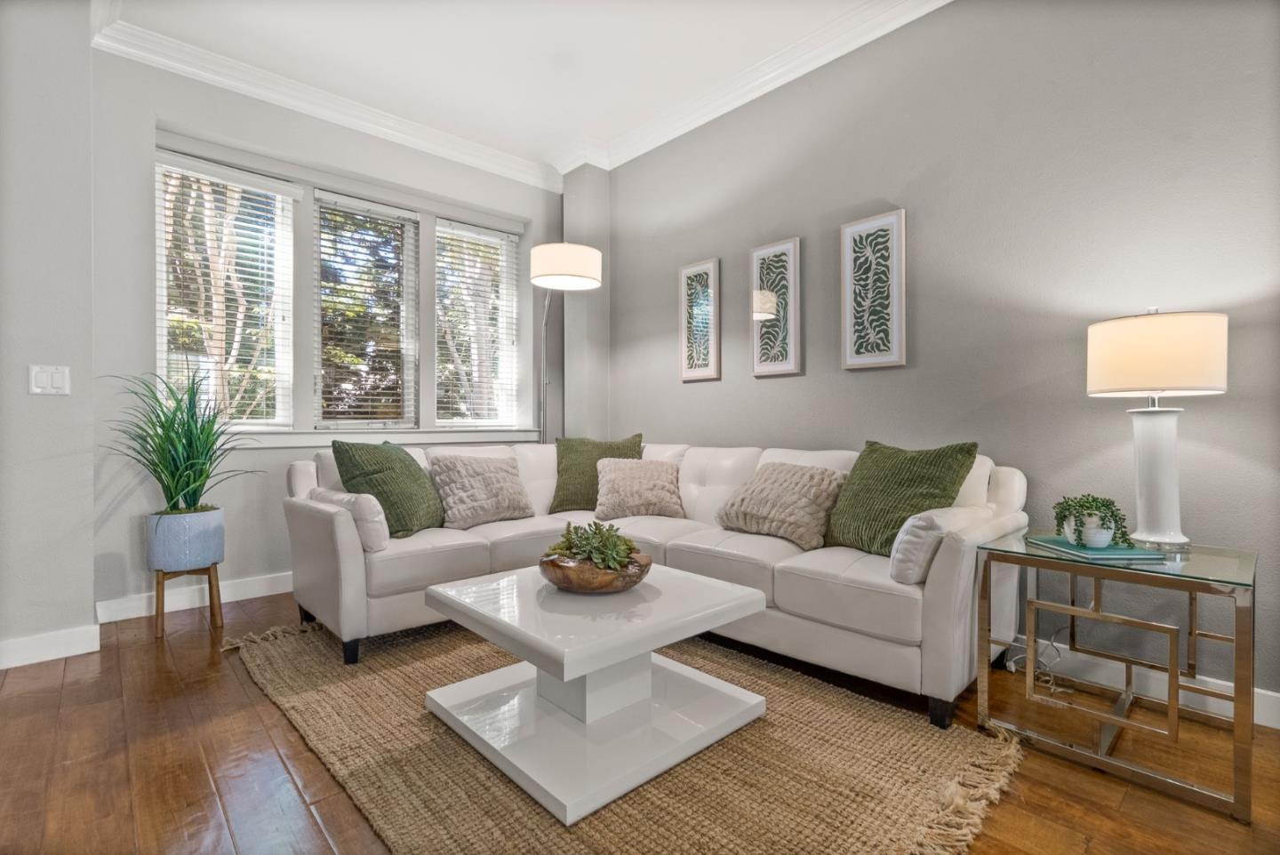 235 Kentdale PL