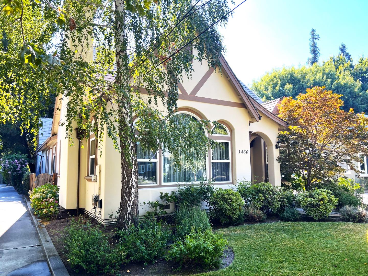 1460 Cherry AVE