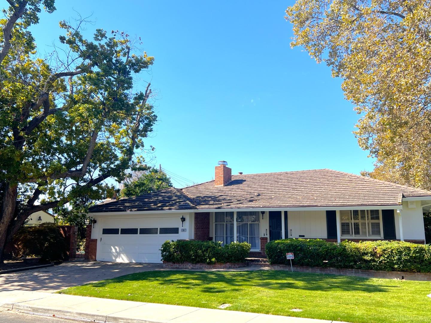 2107 Talia AVE