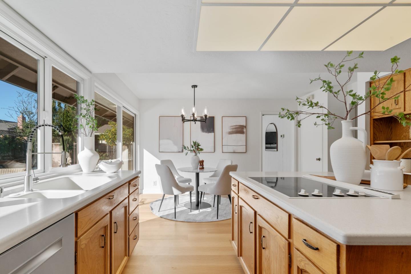 2227 Westmoreland DR