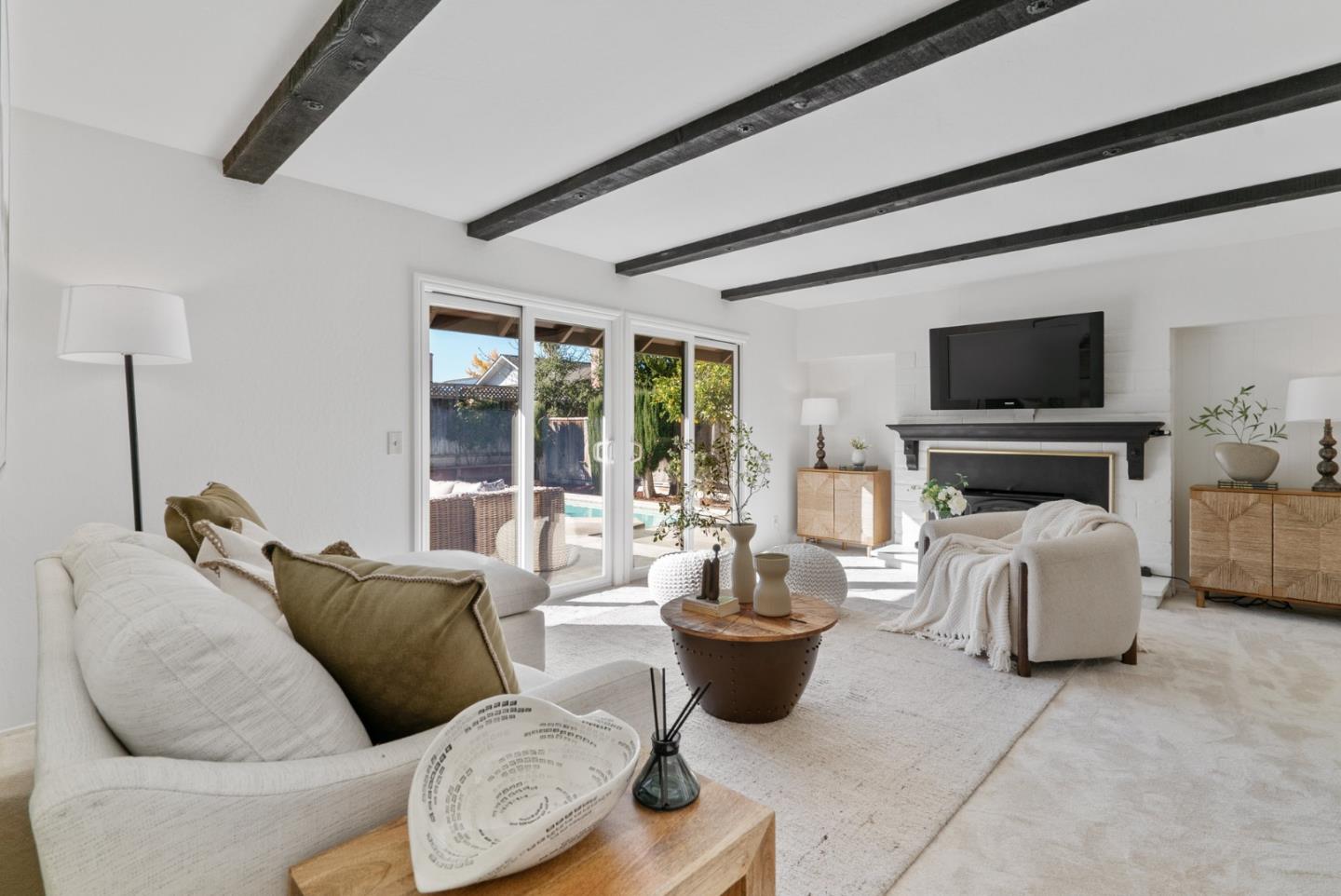 2227 Westmoreland DR