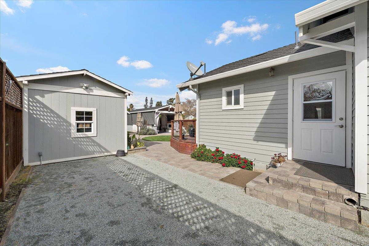 1173 Garfield AVE