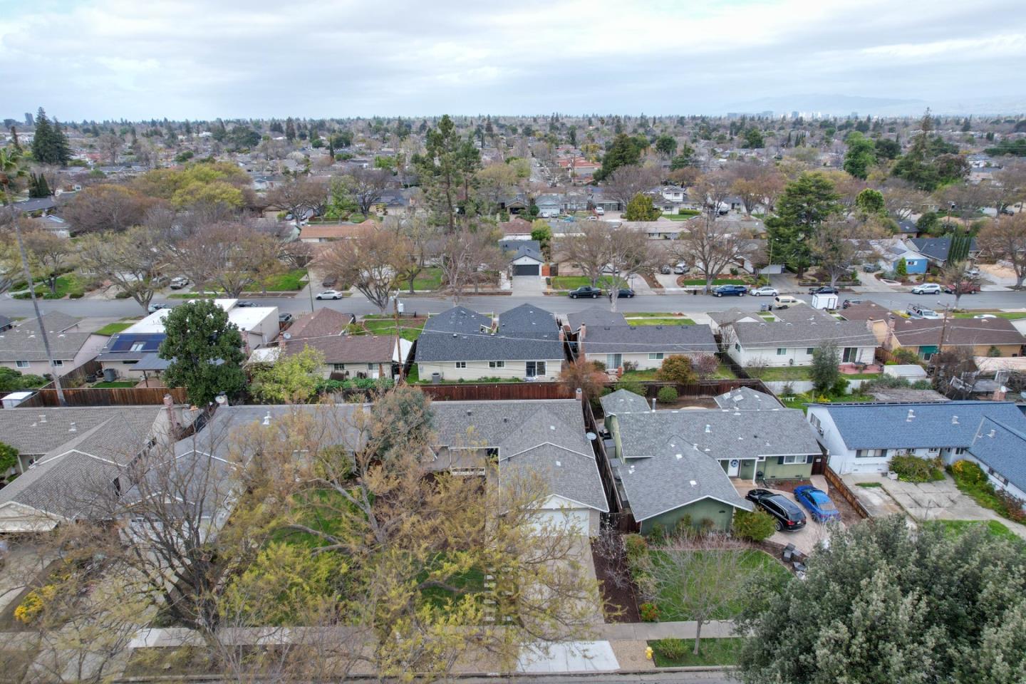 1535 Willowgate DR