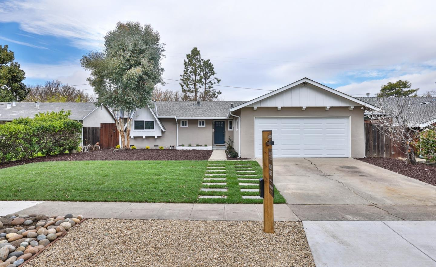 1535 Willowgate DR
