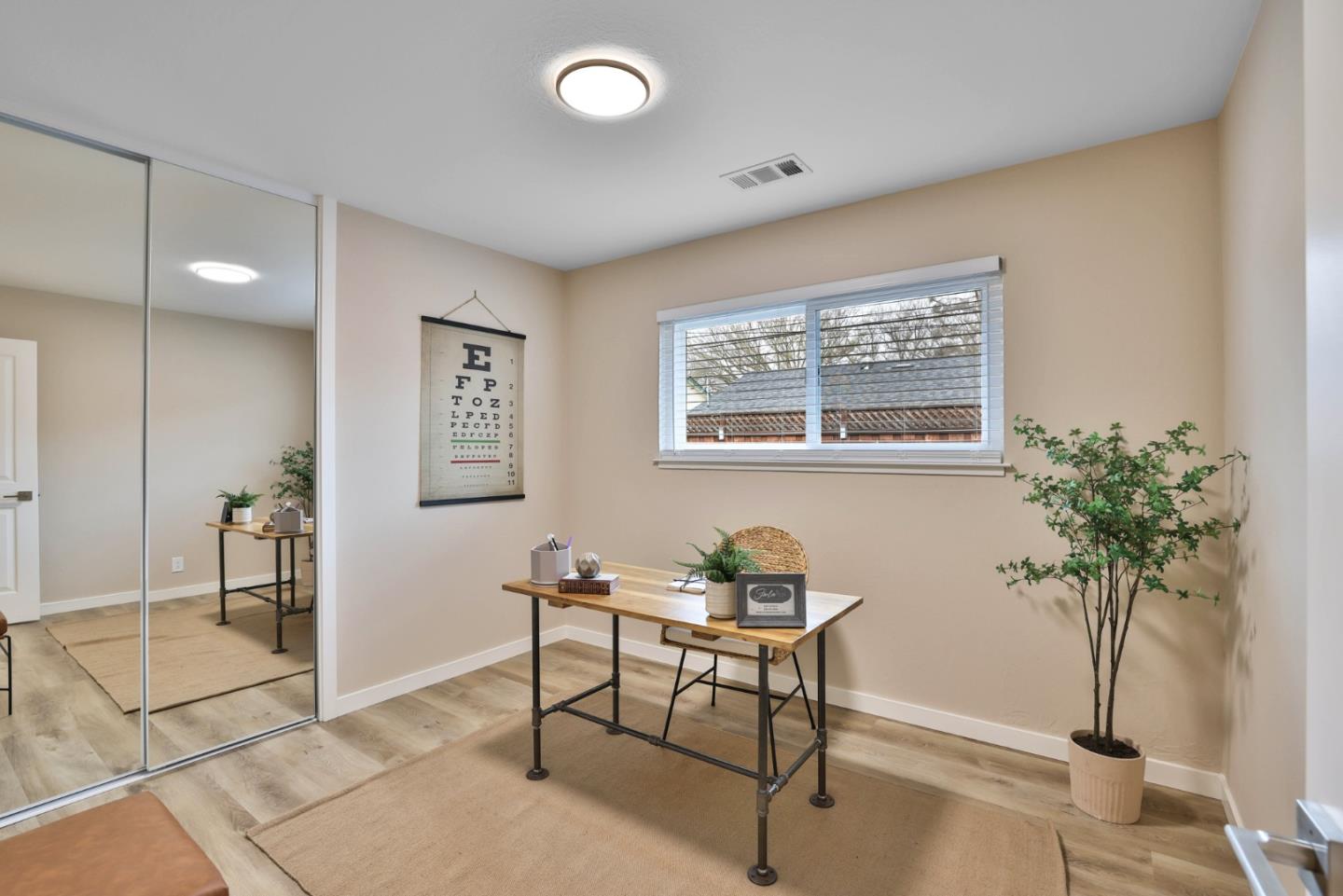 1535 Willowgate DR