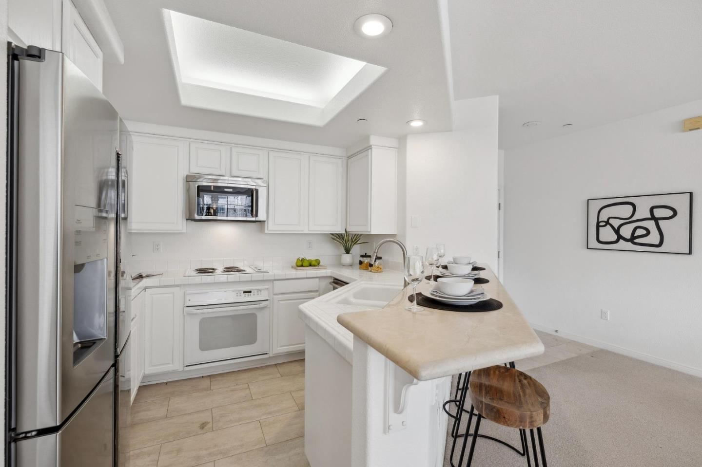 144 S 3rd ST 537