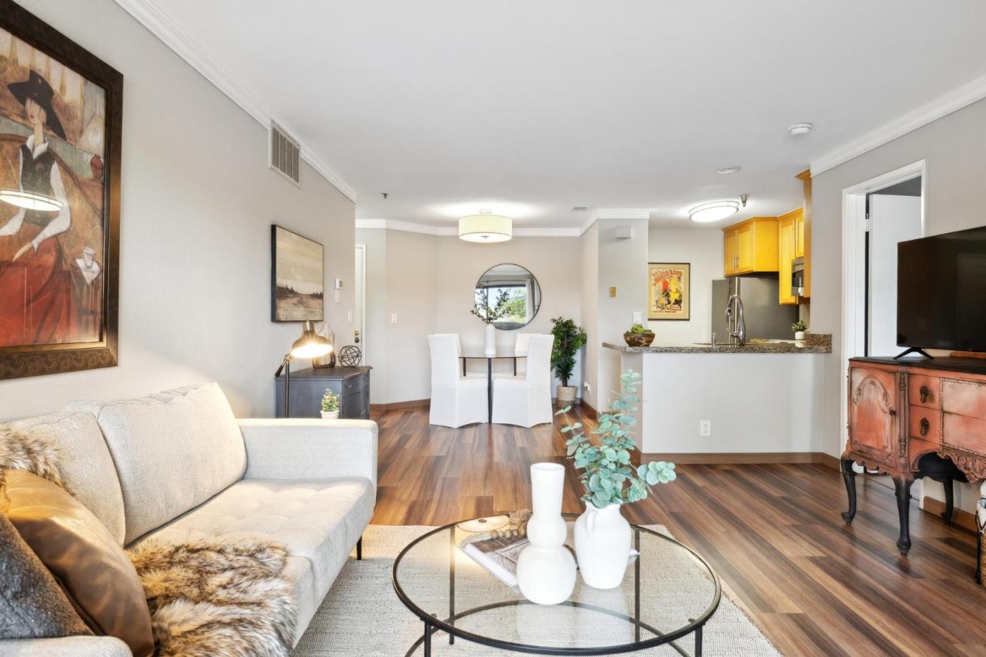 1120 La Terrace CIR