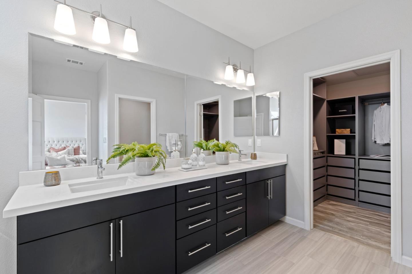 222 WILLIAM MANLY ST