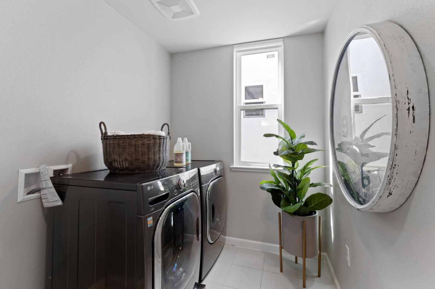 222 WILLIAM MANLY ST