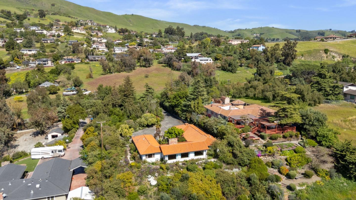 12095 Mount Hamilton RD