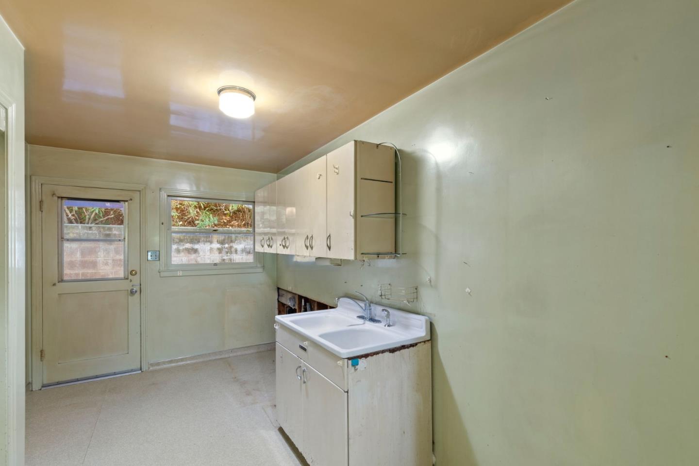 12095 Mount Hamilton RD