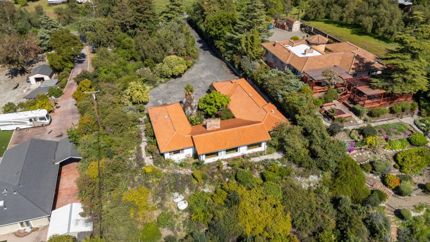 12095 Mount Hamilton RD