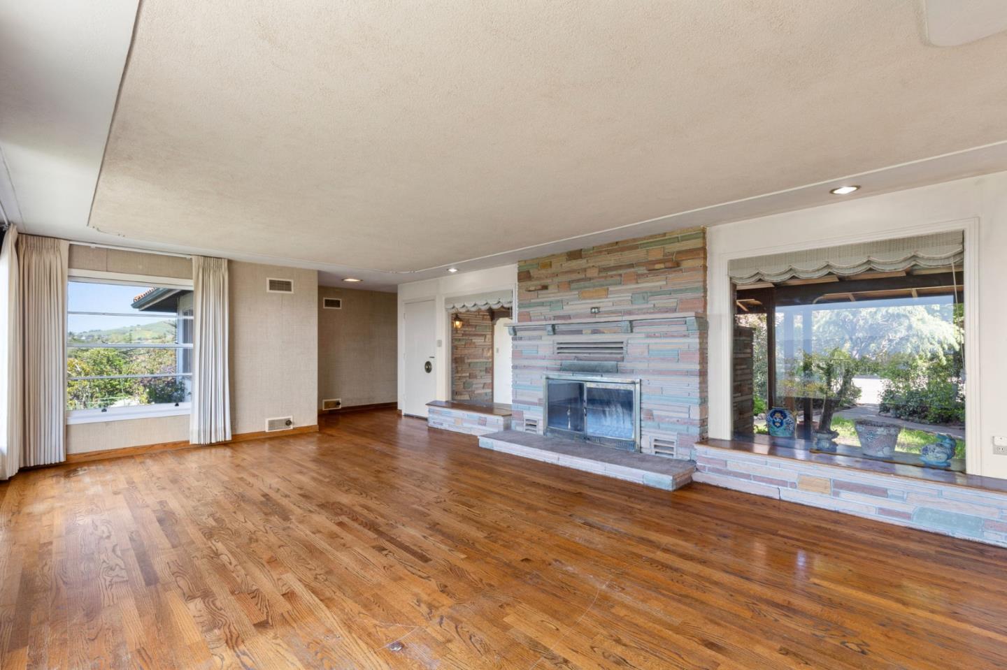 12095 Mount Hamilton RD