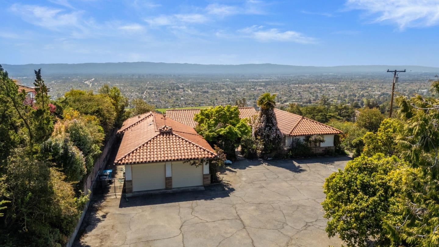 12095 Mount Hamilton RD