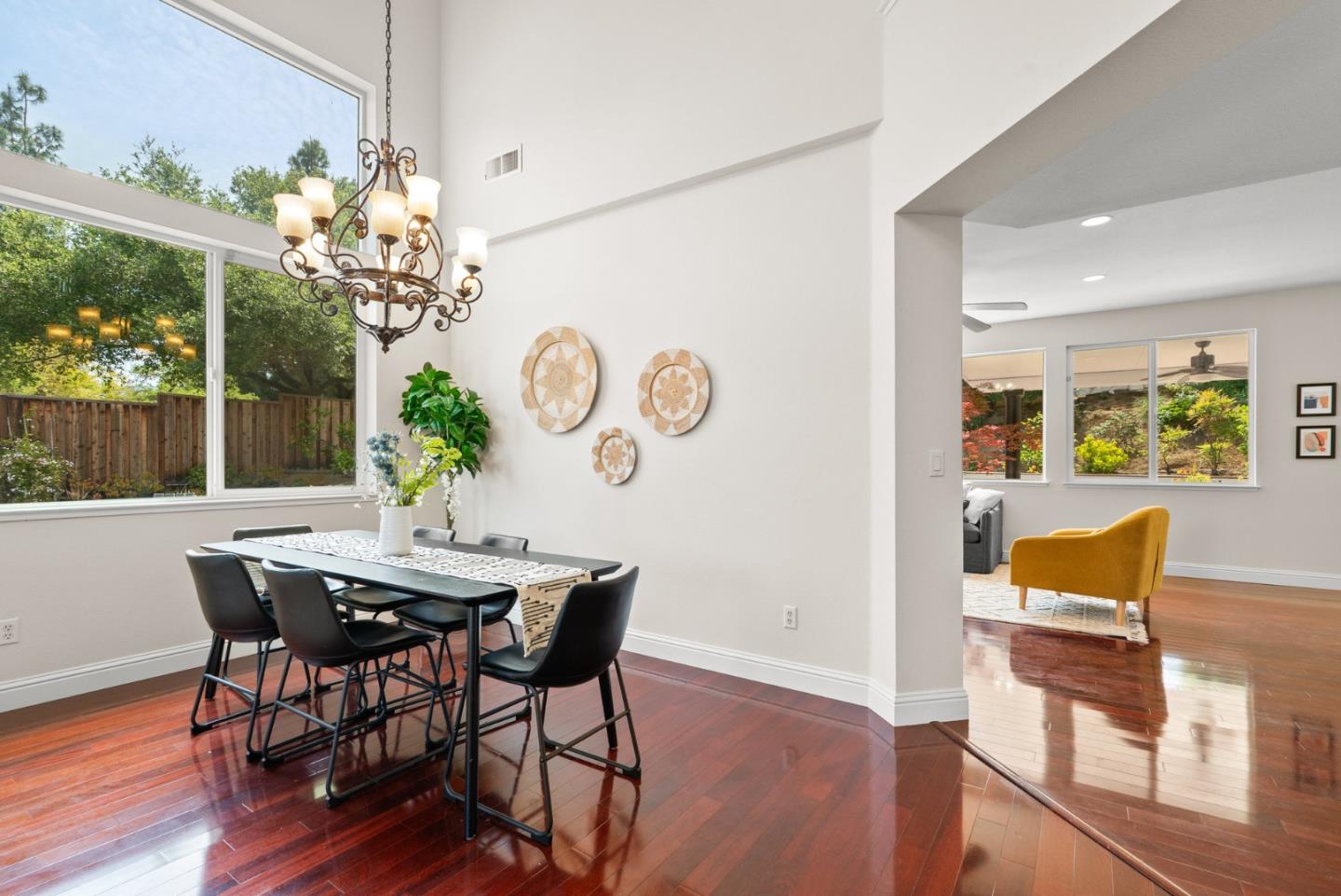 4627 Pacific Rim WAY