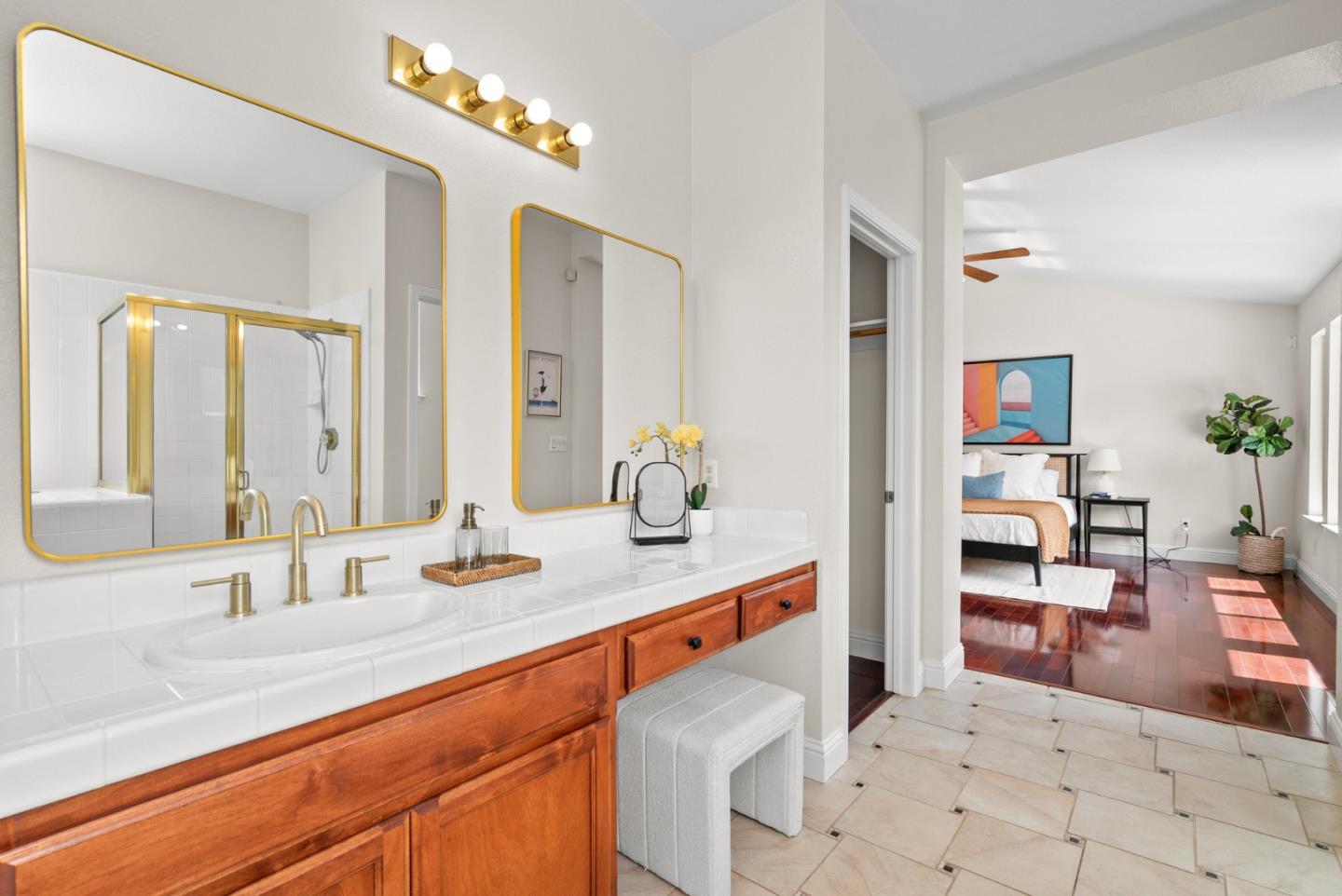 4627 Pacific Rim WAY