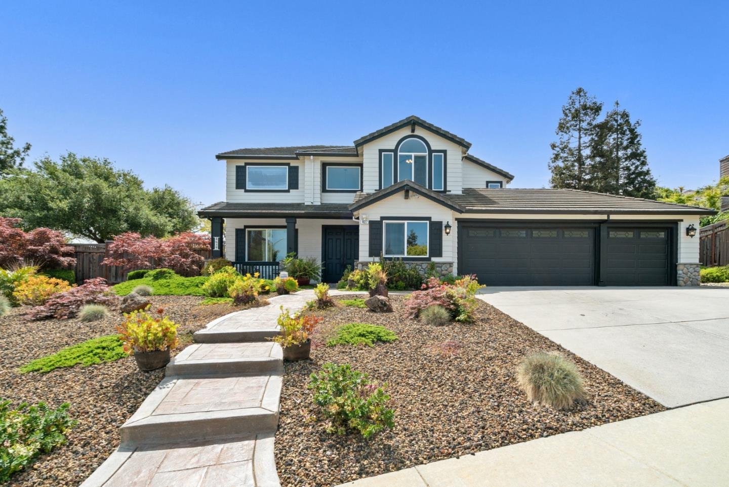 4627 Pacific Rim WAY