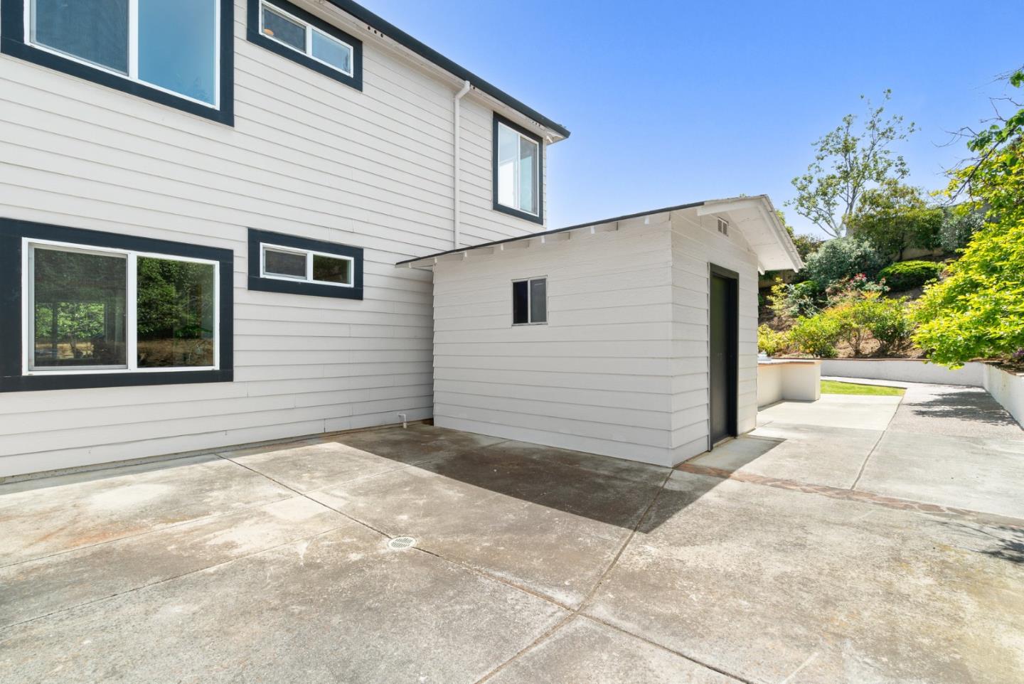 4627 Pacific Rim WAY