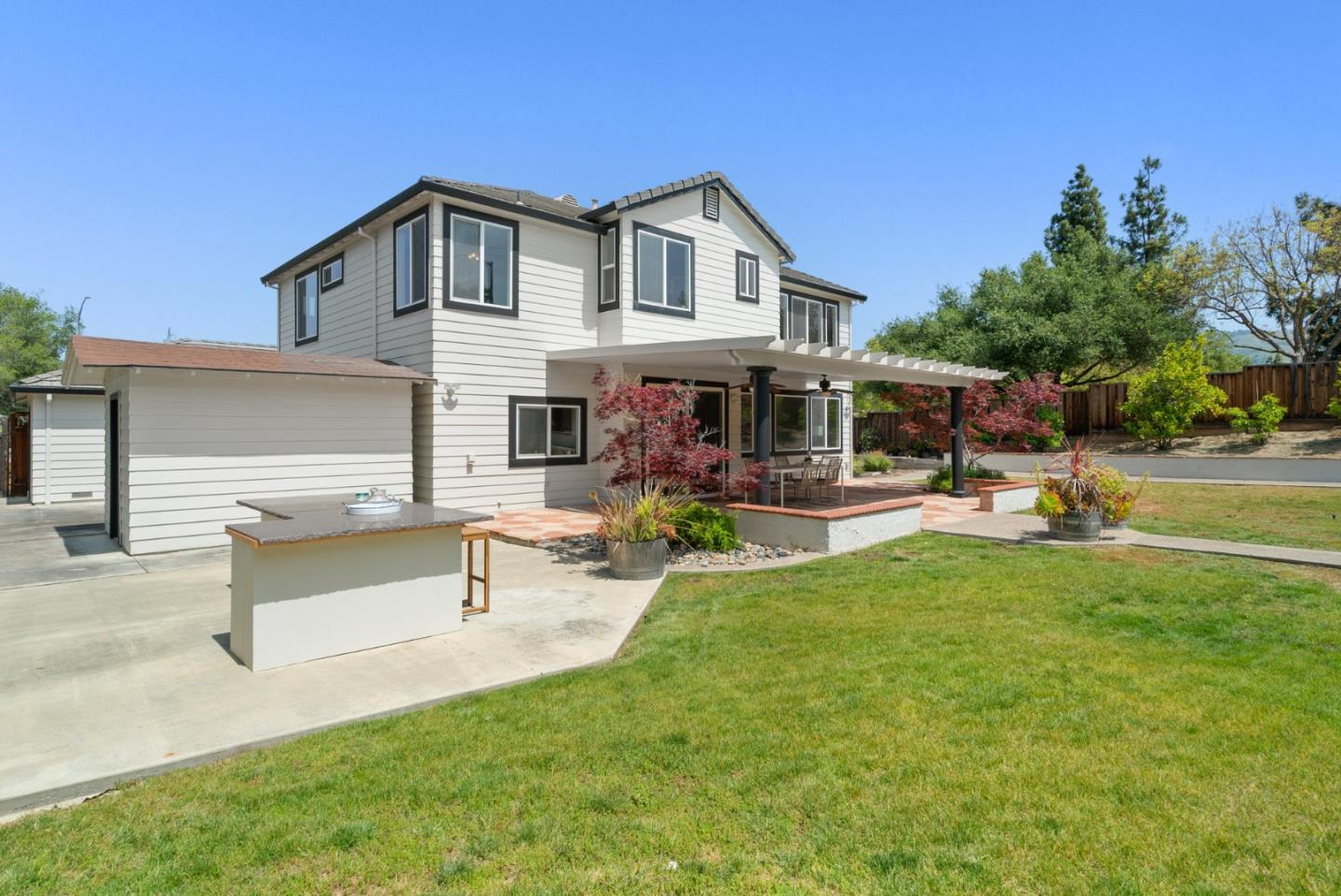 4627 Pacific Rim WAY