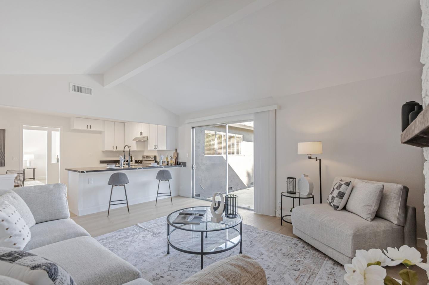 5246 Broken Lance CT