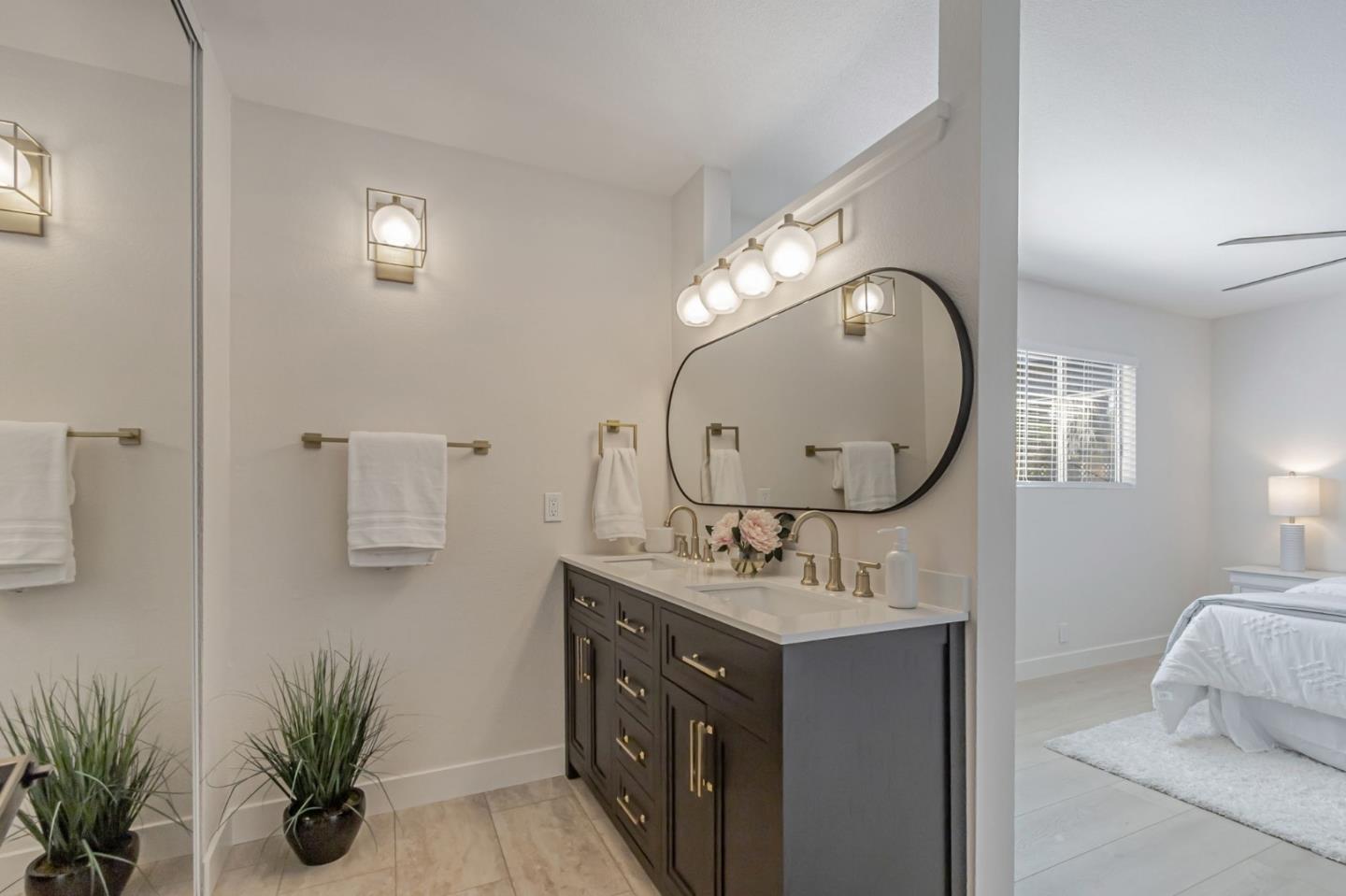 5246 Broken Lance CT