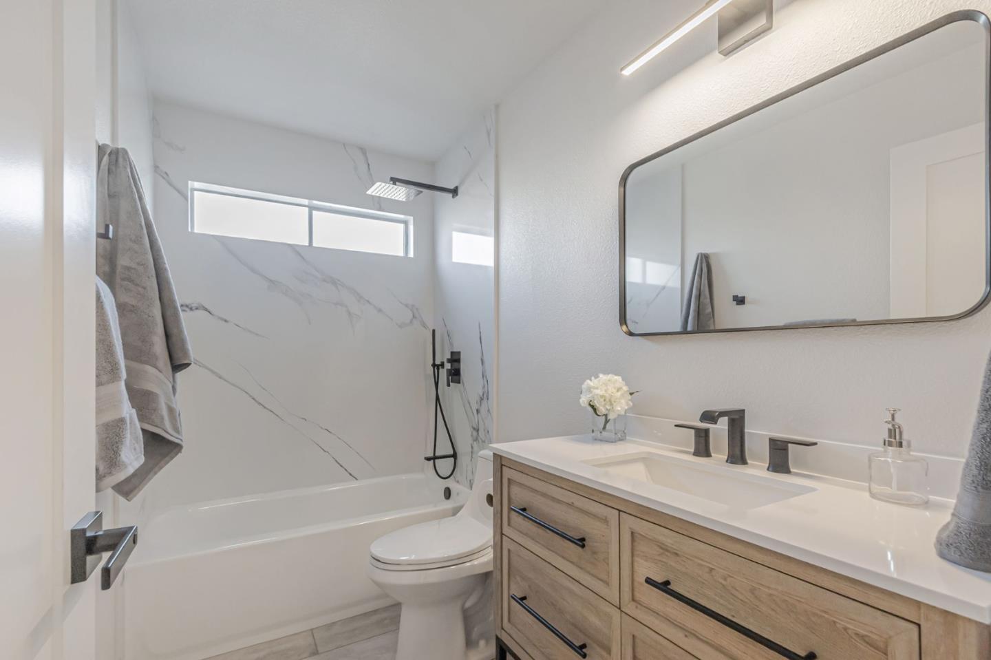 5246 Broken Lance CT