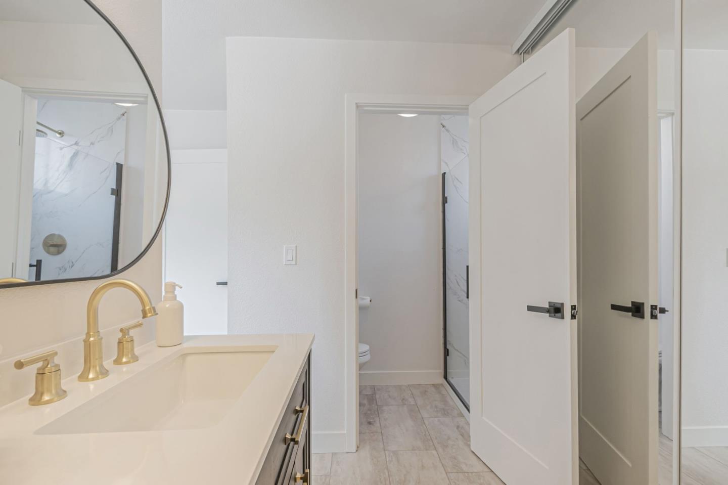 5246 Broken Lance CT