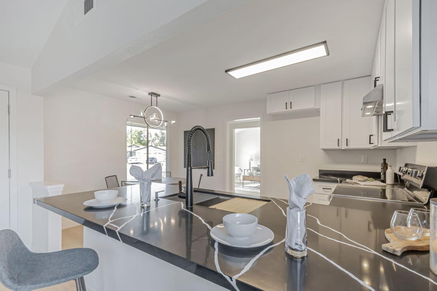 5246 Broken Lance CT