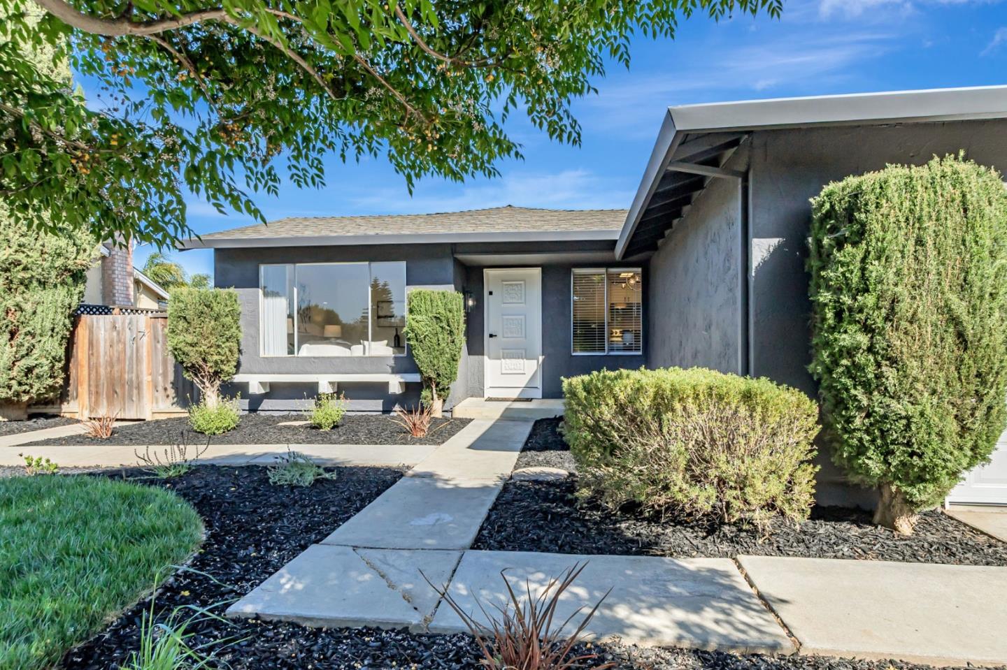 5246 Broken Lance CT