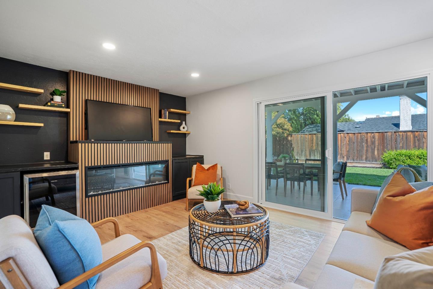 5868 Montevino DR