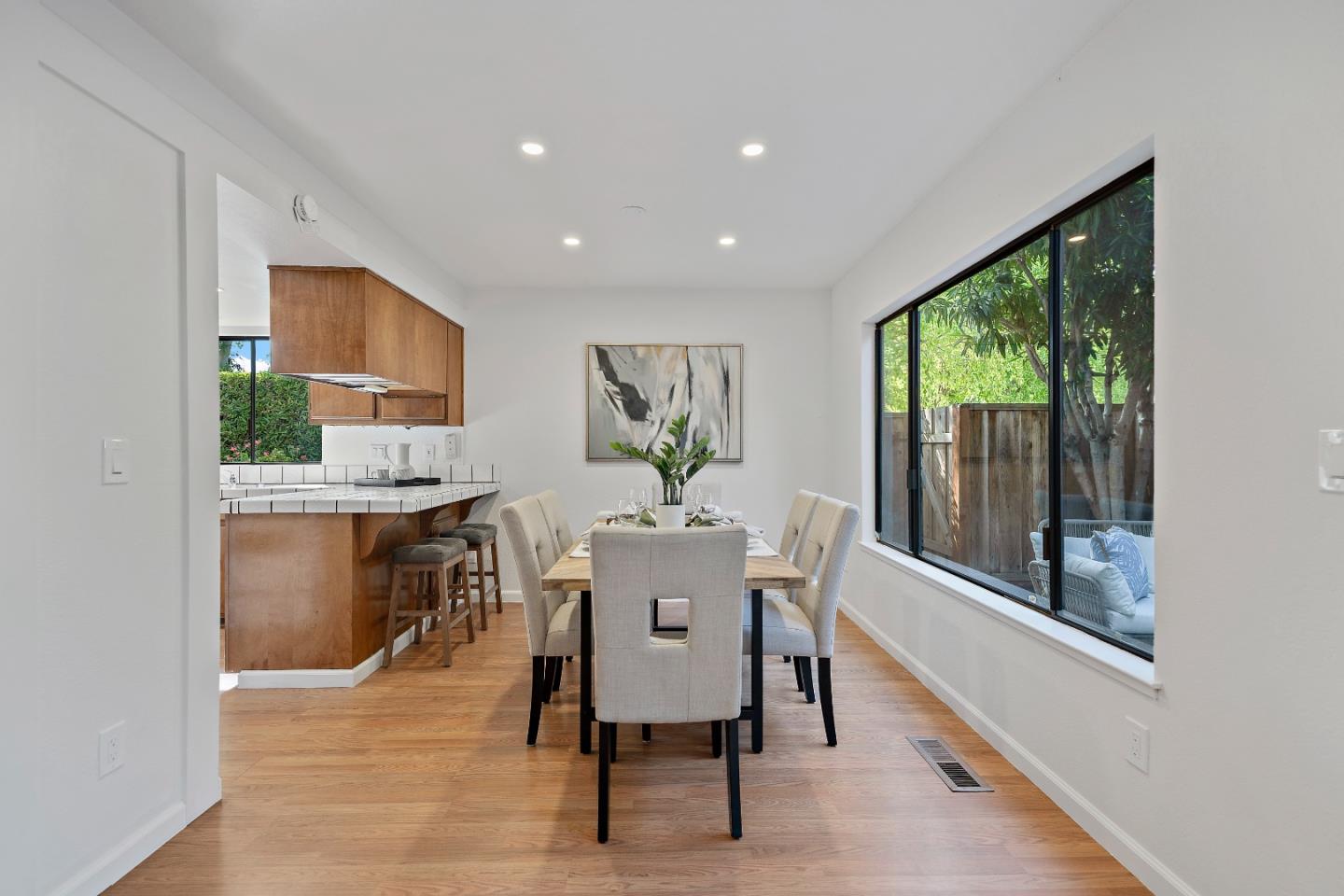 173 Valley Park CIR