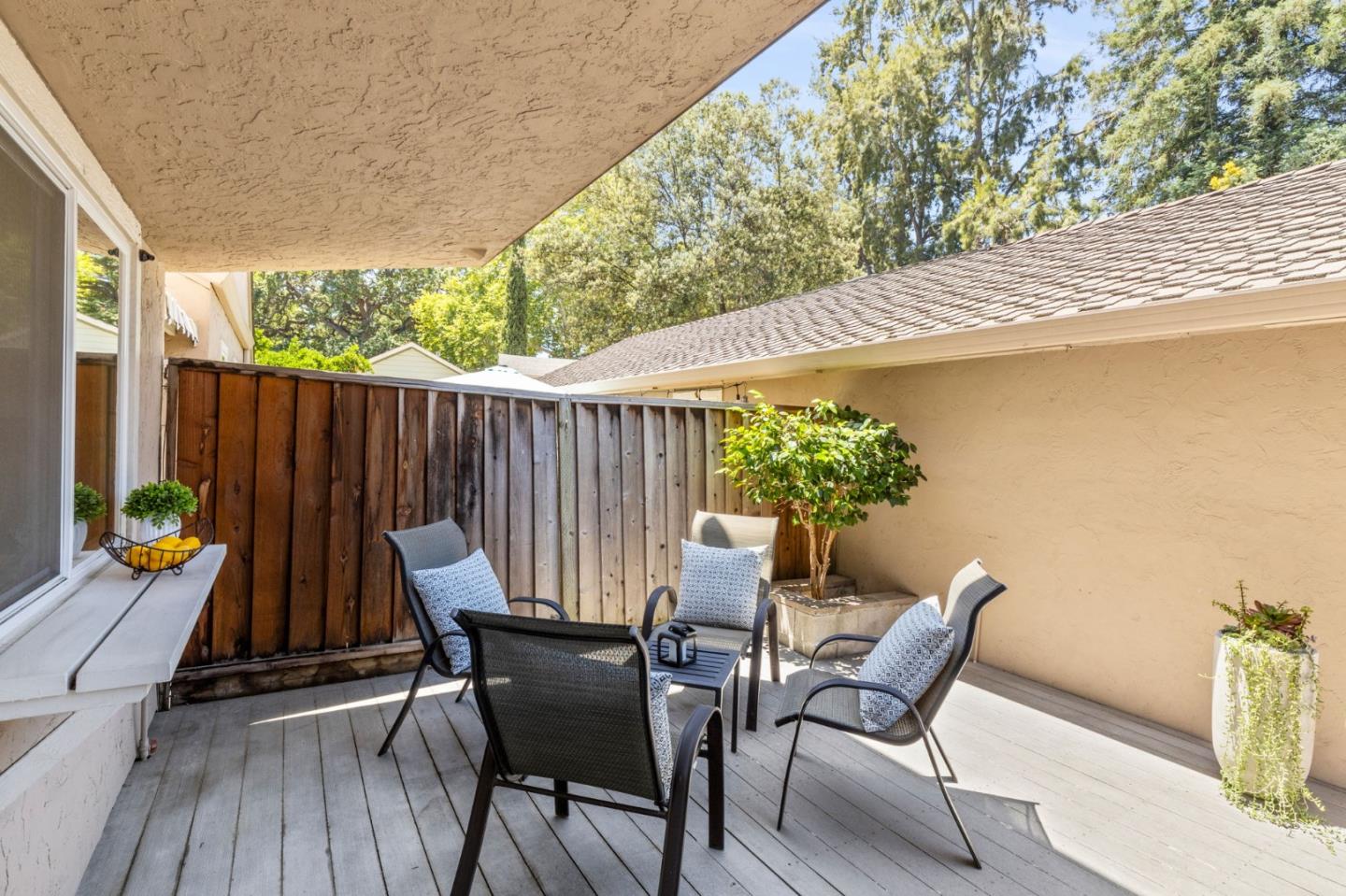 1544 Glenpine DR