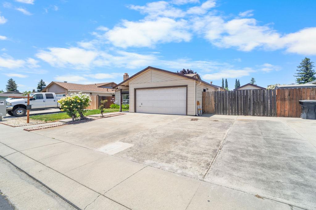 257 Robert Avenue