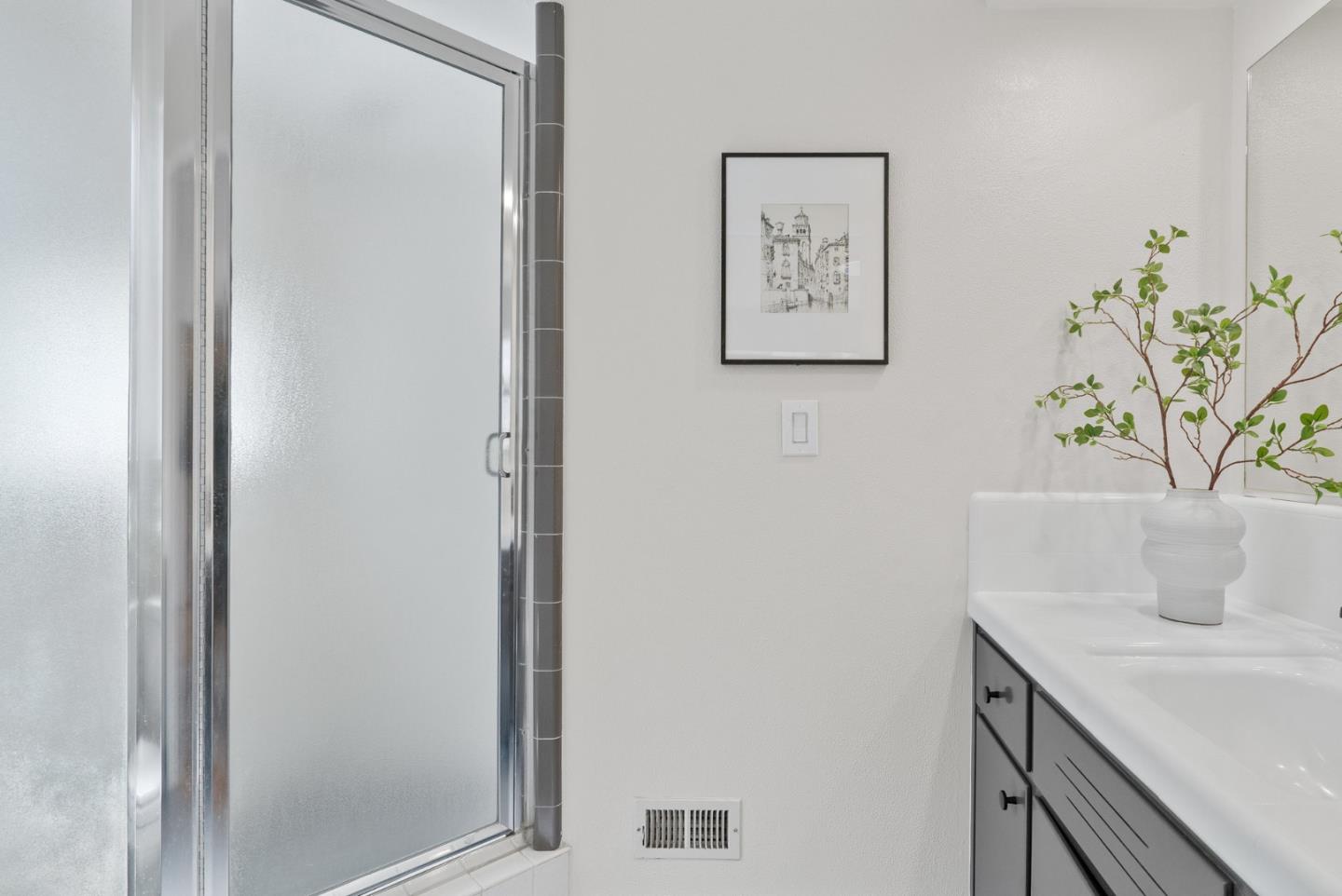 2050 Wooded Glen Drive