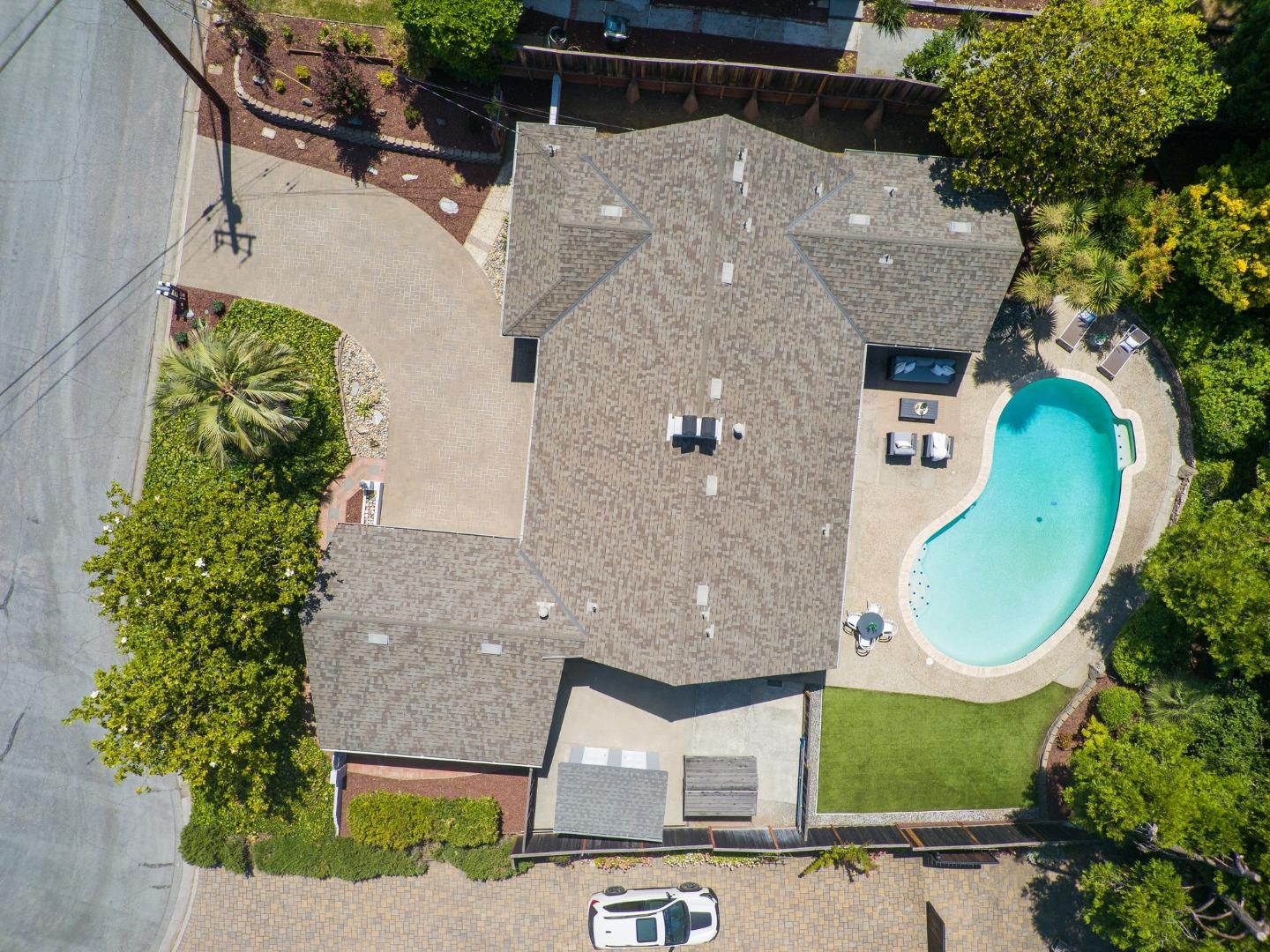 2050 Wooded Glen Drive