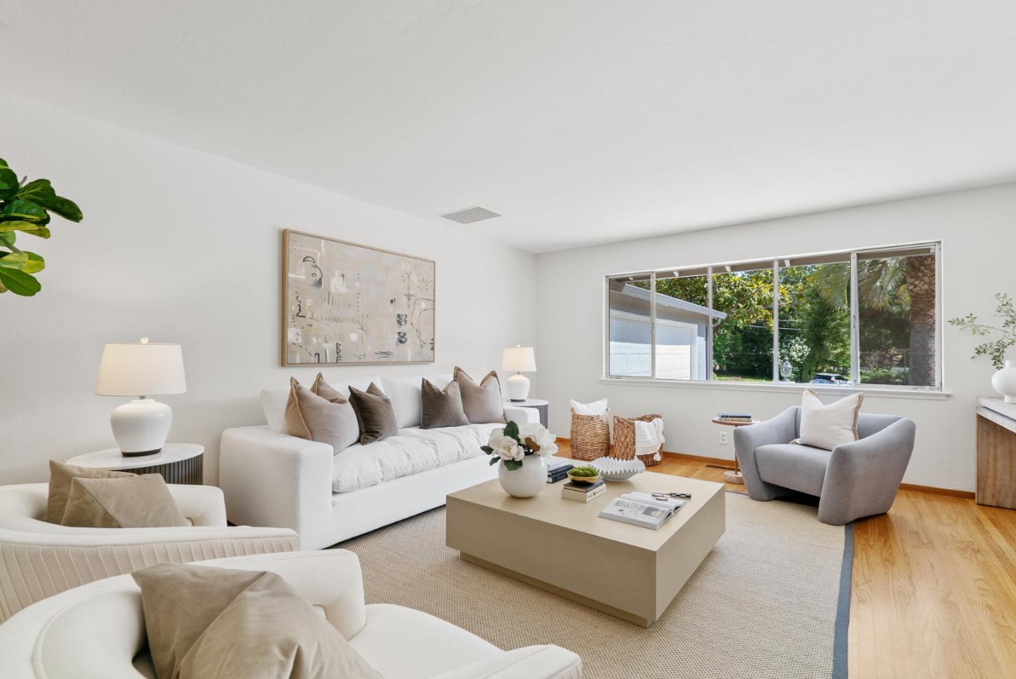 2050 Wooded Glen Drive