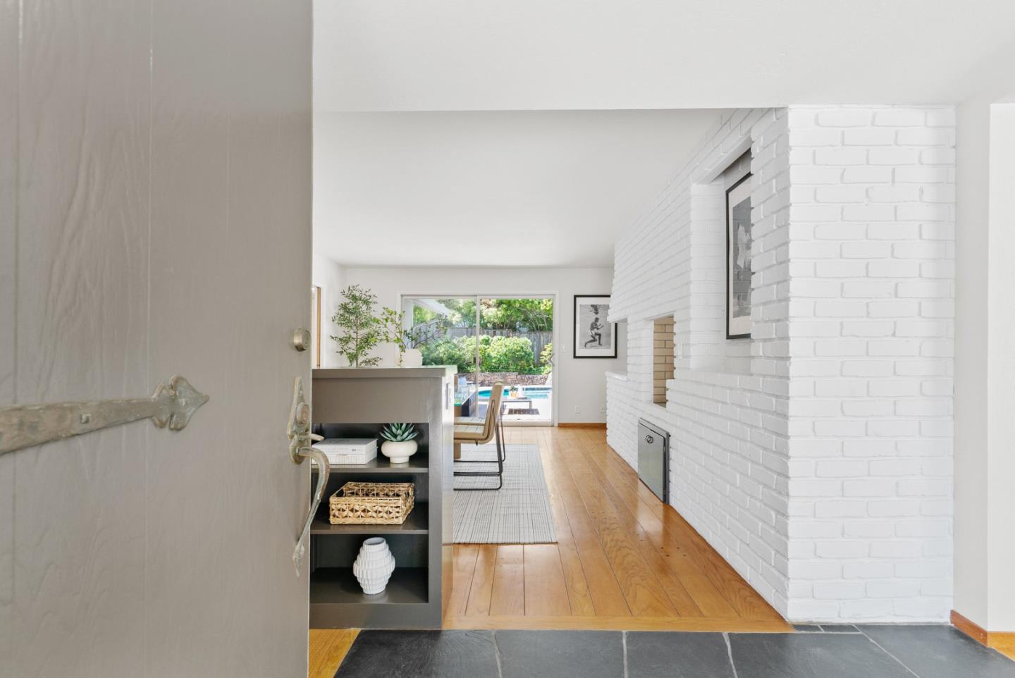 2050 Wooded Glen Drive