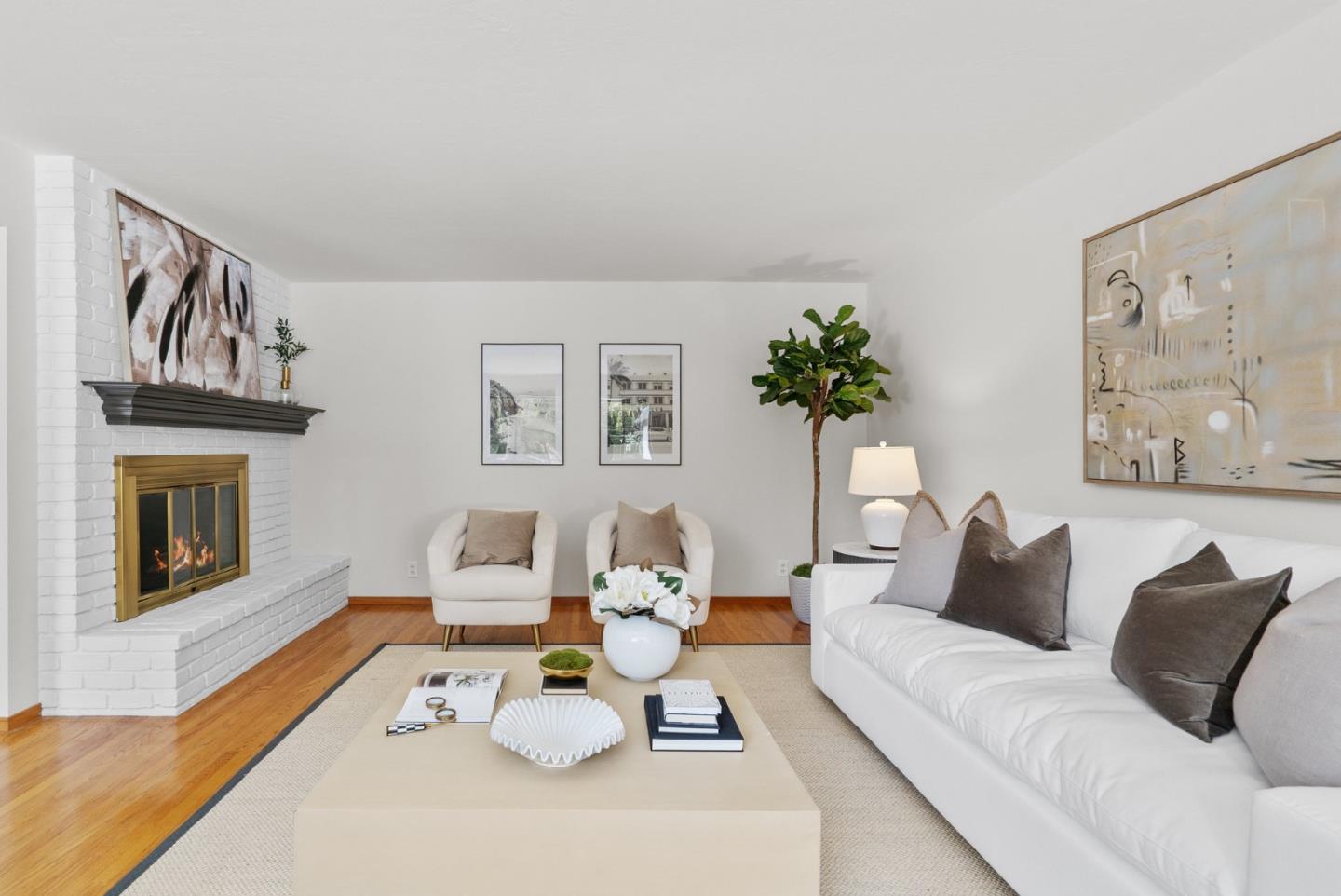 2050 Wooded Glen Drive