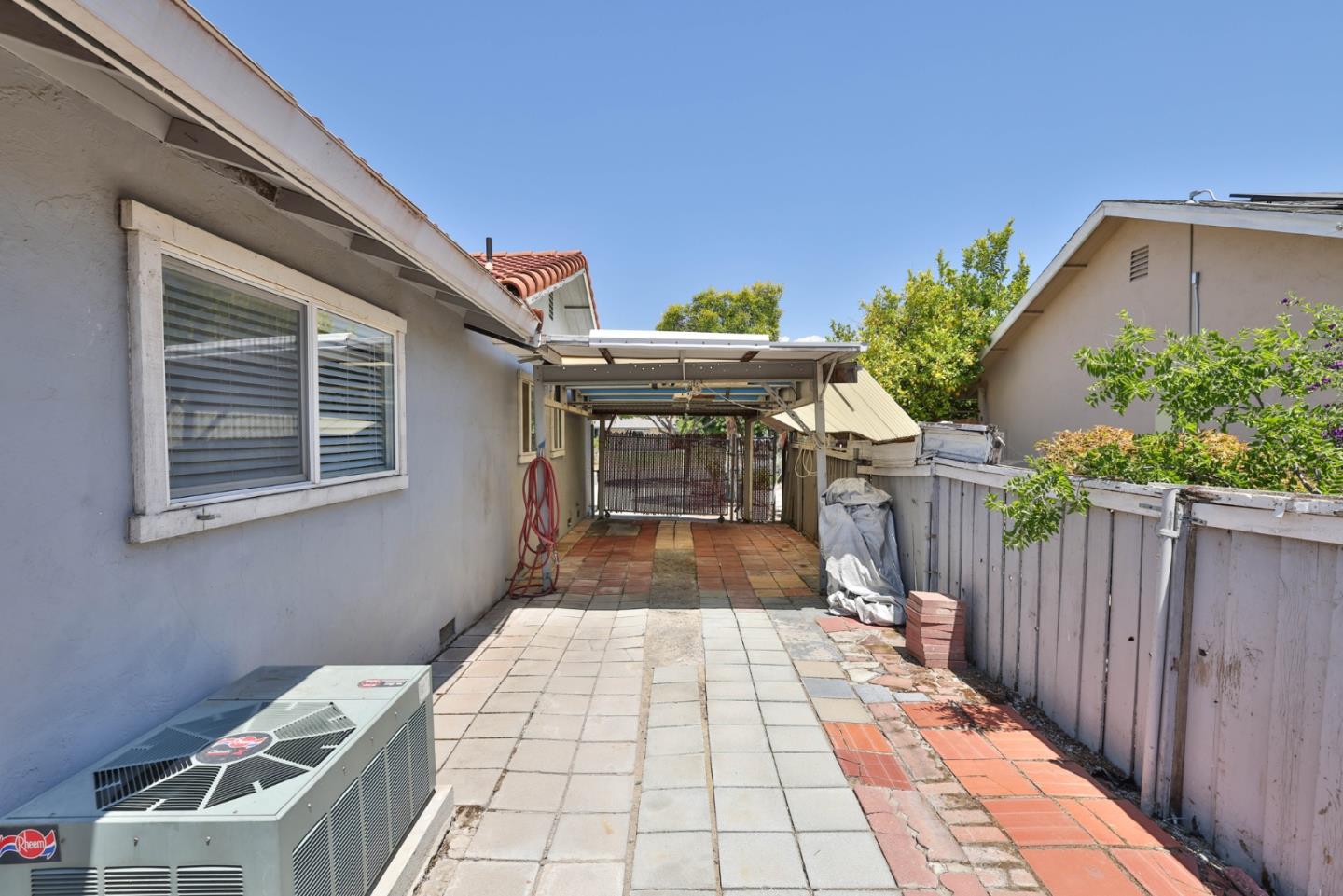 4089 Timberline Drive