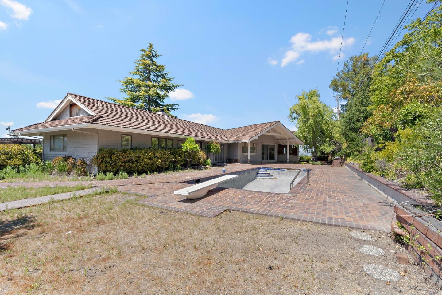 11552 Hillpark Lane